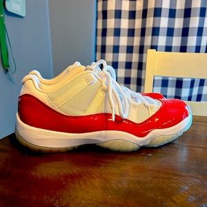 Air Jordan 11 Low “Cherry” Size 11